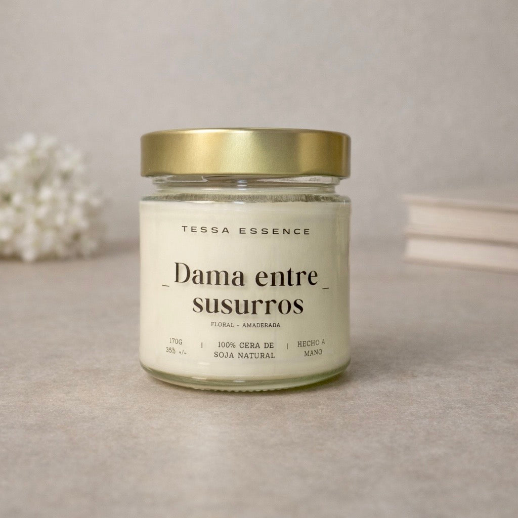 Vela Dama entre Susurros